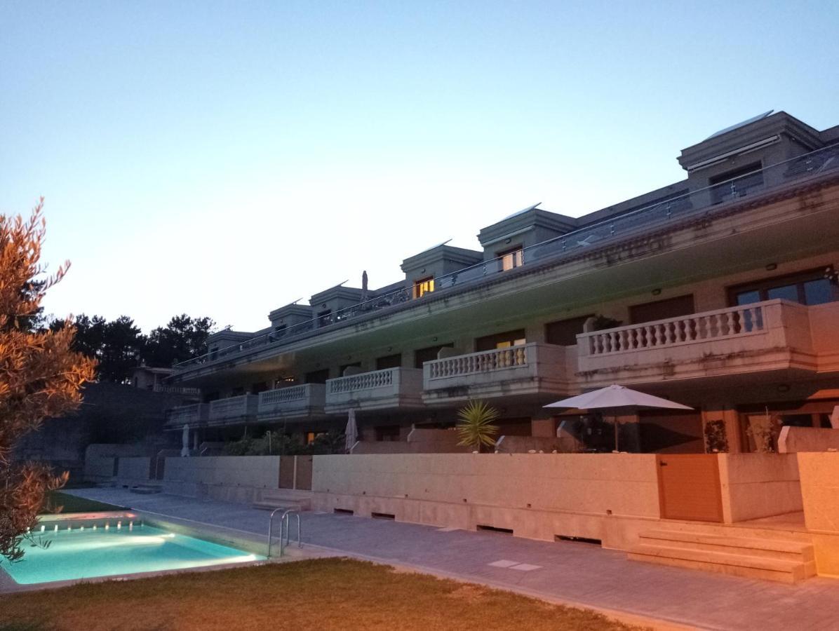 Atico A 3 Km De Sanxenxo Con Piscina Y Garaje Apartment Exterior foto